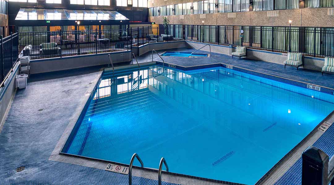 Indoor pool and hot tub at the Sandman Hotel Penticton
