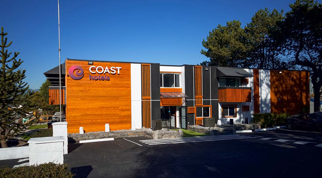 Exterior of Coast Metro Vancouver Hotel in Burnaby, BC