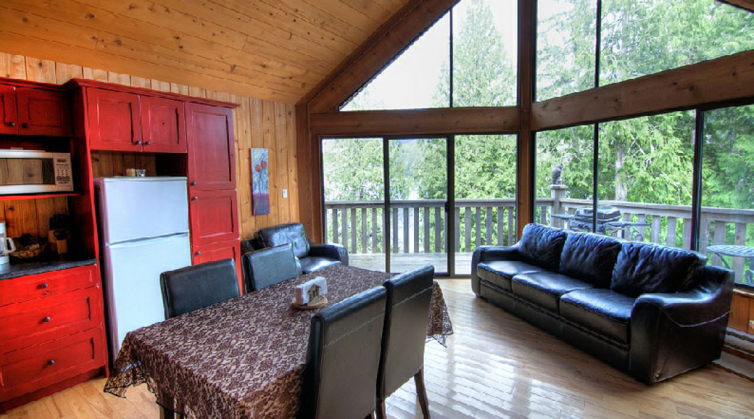 Living room at the Desolation Sound Resort