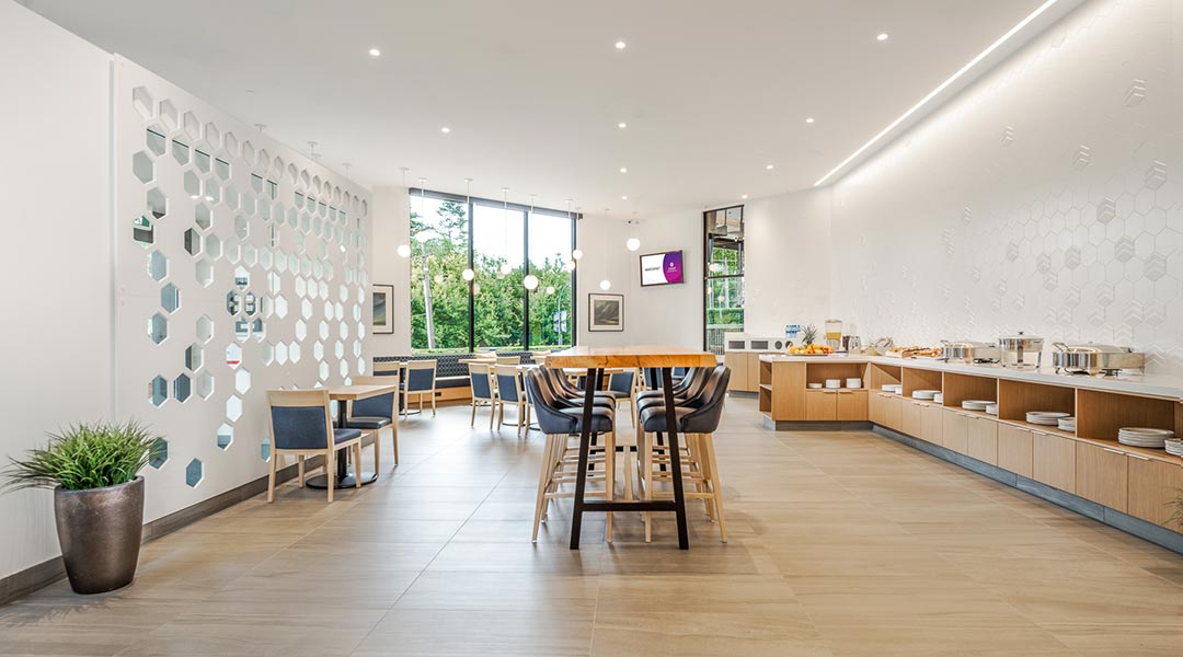 Coast Tsawwassen Inn, Tsawwassen Tsawwassen BC Ferries Vacations