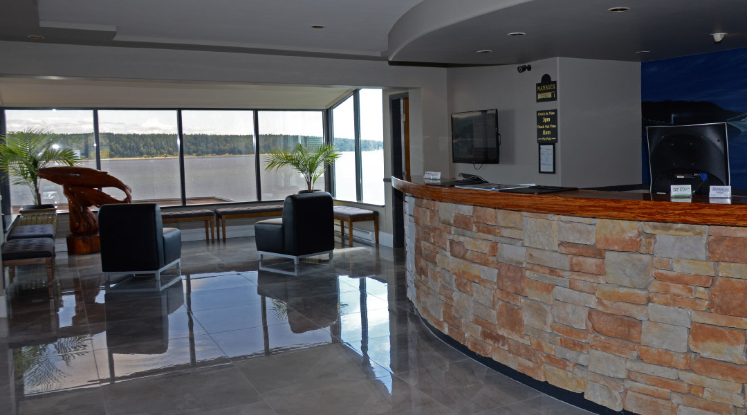 Lobby with view of the ocean