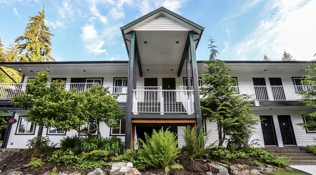 The exterior of the West Coast Trail Lodge in Port Renfrew