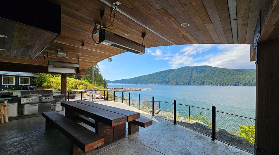 Picnic table overlooking the ocean