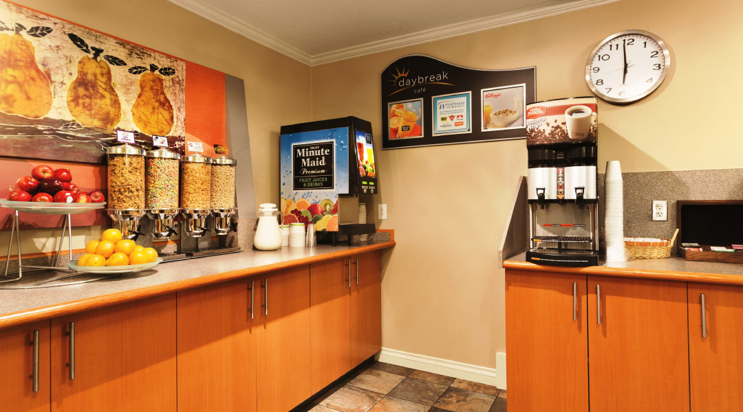 Breakfast area at Days Inn by Wyndham Nanaimo
