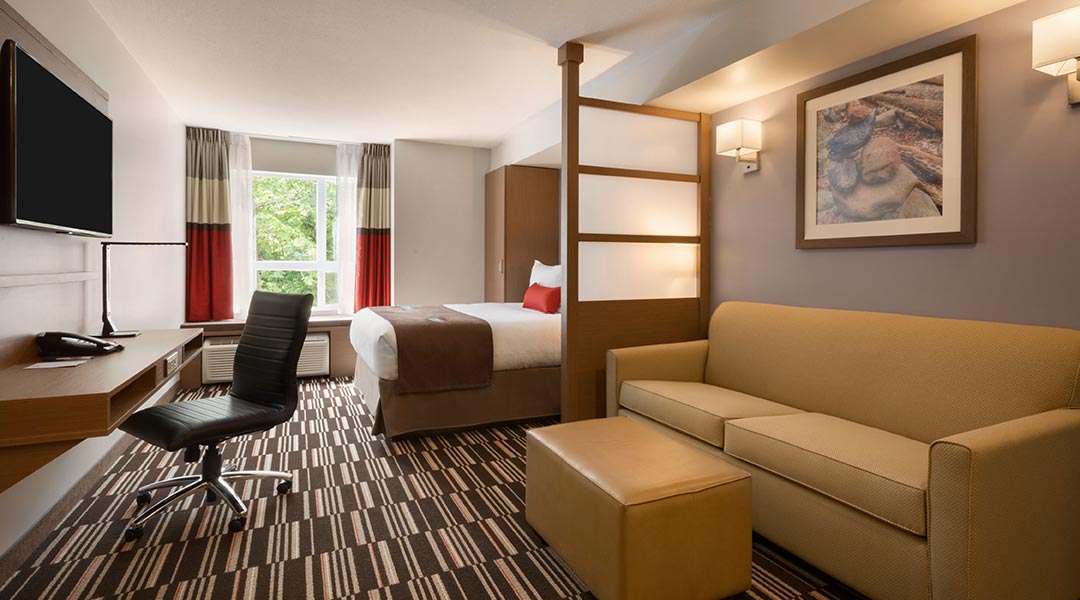 Microtel Inn & Suites by Wyndham Ladysmith Oyster Bay Ladysmith BC