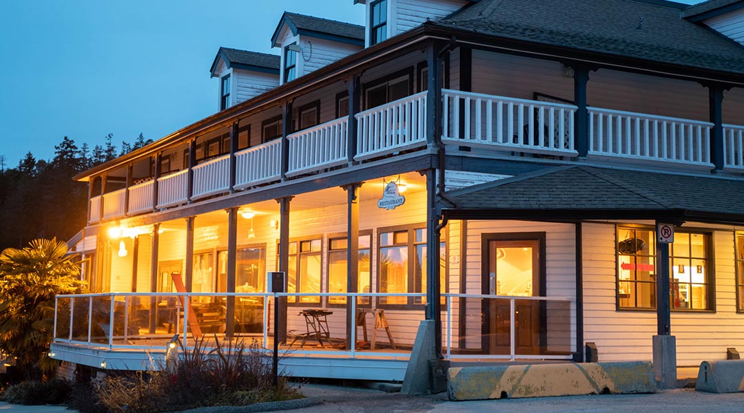 The exterior building of the The Lund Resort at Klah Ah Men near Powell River on the Sunshine Coast